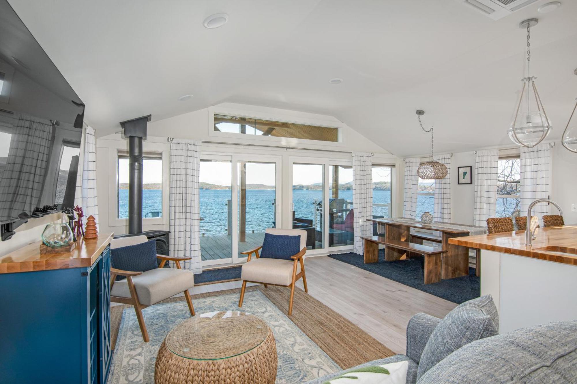 Lakeshore Vermont コルチェスター エクステリア 写真