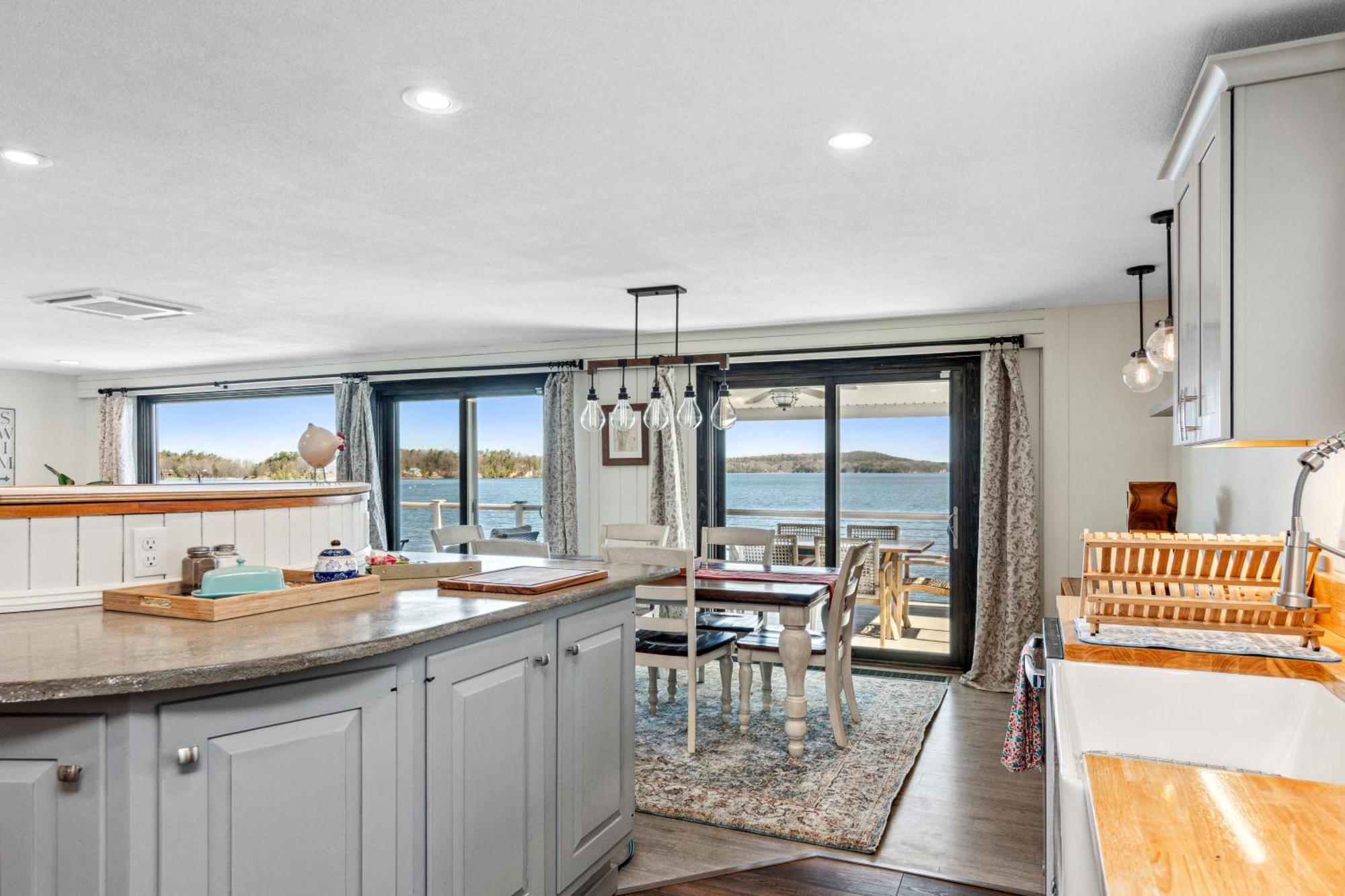 Lakeshore Vermont コルチェスター エクステリア 写真